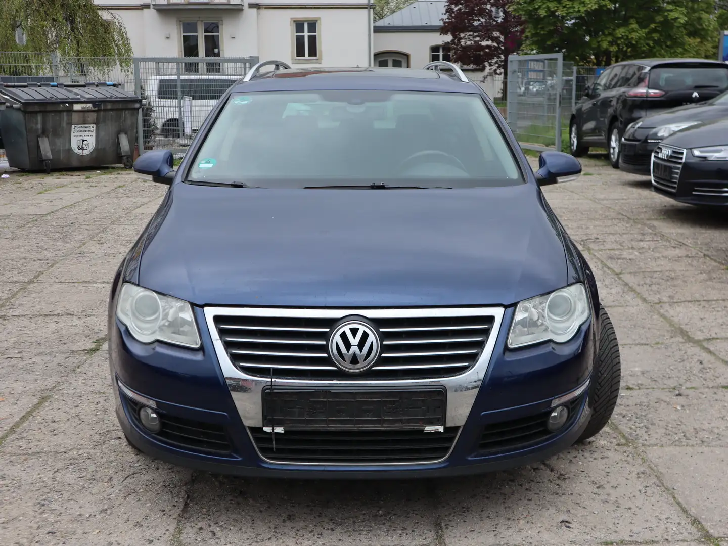 Volkswagen Passat Variant Highline Blau - 2