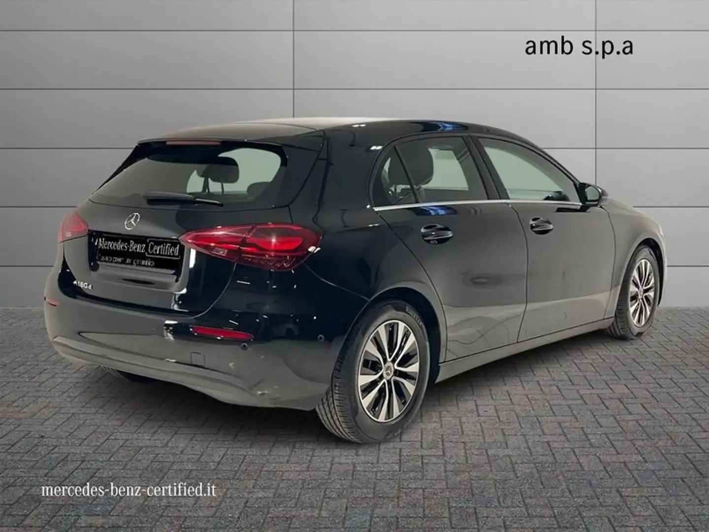 Mercedes-Benz A 180 A 180 d Automatic Advanced Nero - 2