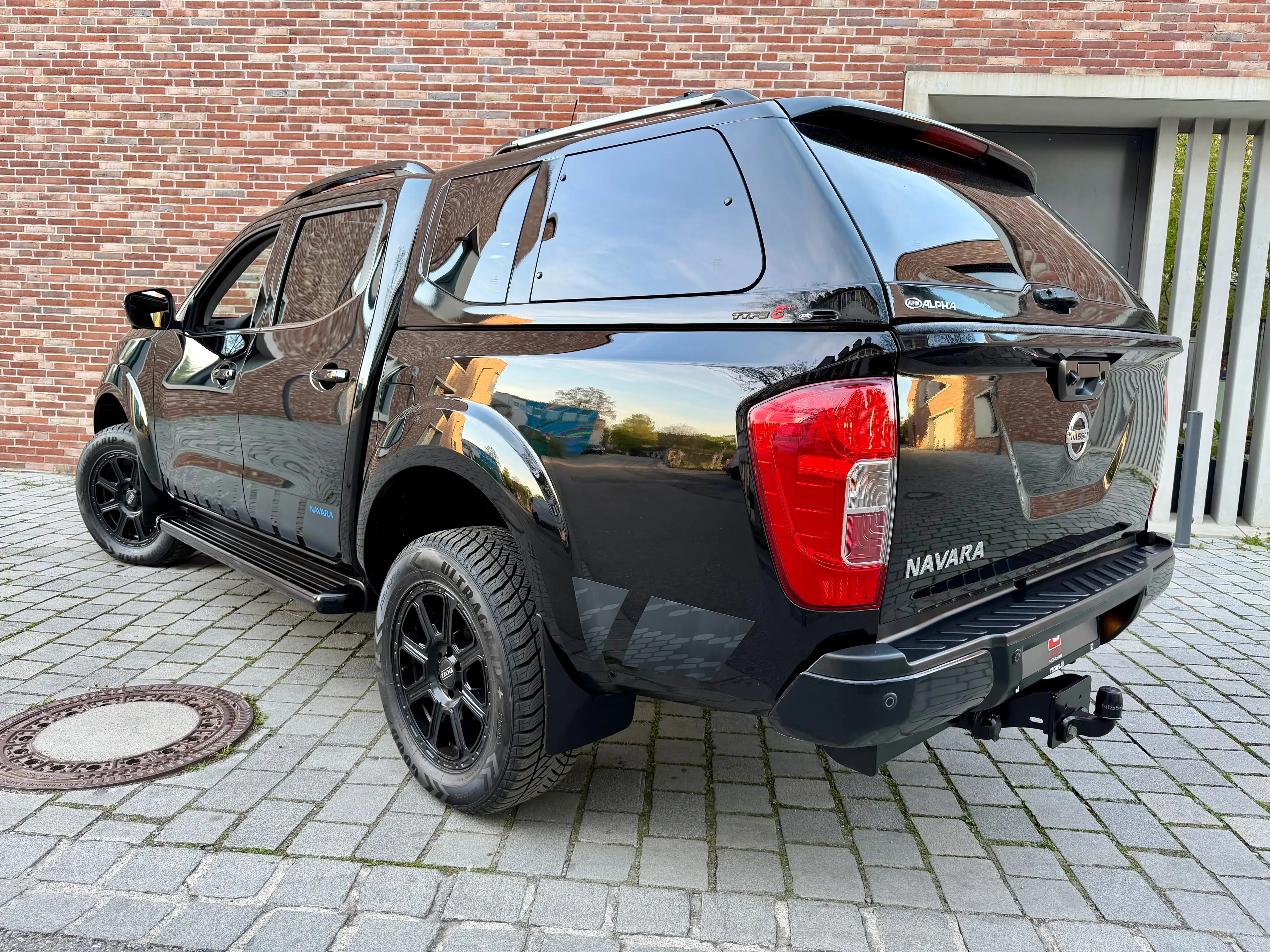 Nissan Navara N-Guard  SONDERMODELL mit HARDTOP + VOLLAUSTATTUNG — photo 4