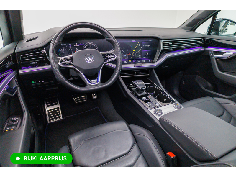 Volkswagen Touareg 3.0 TSi 4MOTION R-line 462 PK | Panoramadak | Luch — photo 20