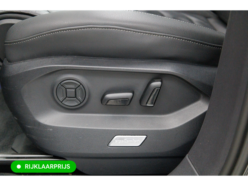 Volkswagen Touareg 3.0 TSi 4MOTION R-line 462 PK | Panoramadak | Luch — photo 22