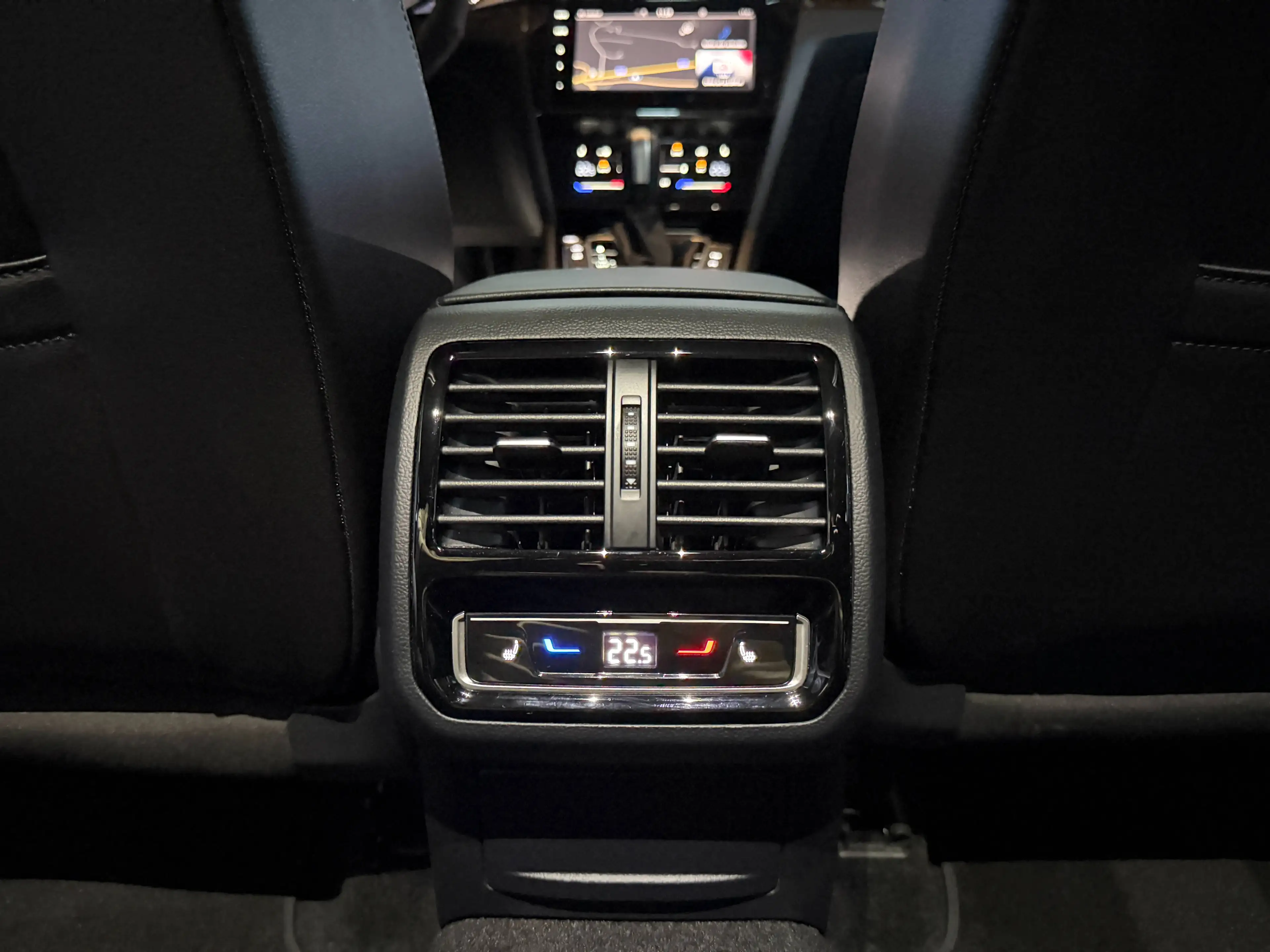 Volkswagen Arteon Elegance *38-tkm*KAMERA*LED*TOP* — photo 27