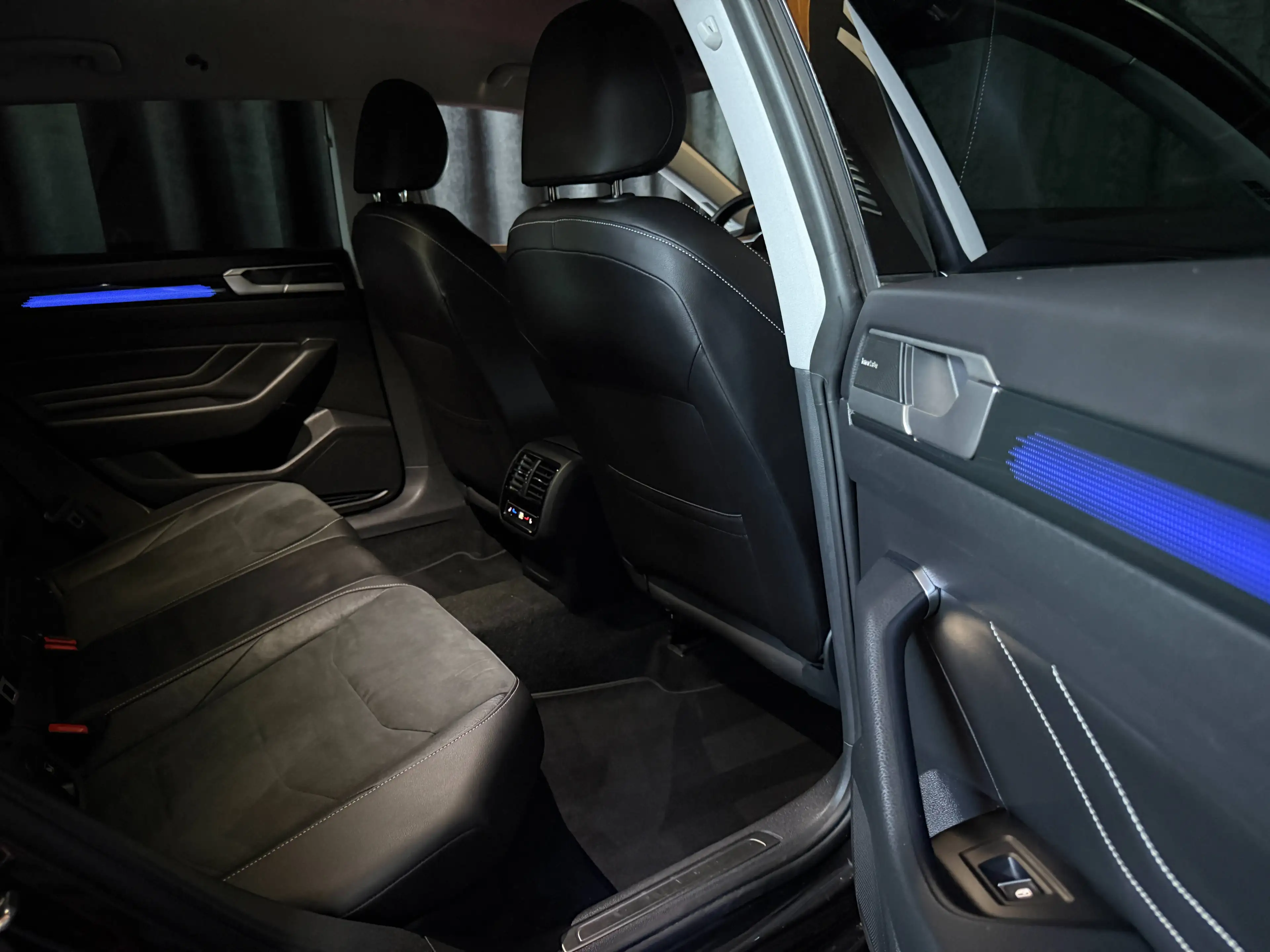Volkswagen Arteon Elegance *38-tkm*KAMERA*LED*TOP* — photo 36