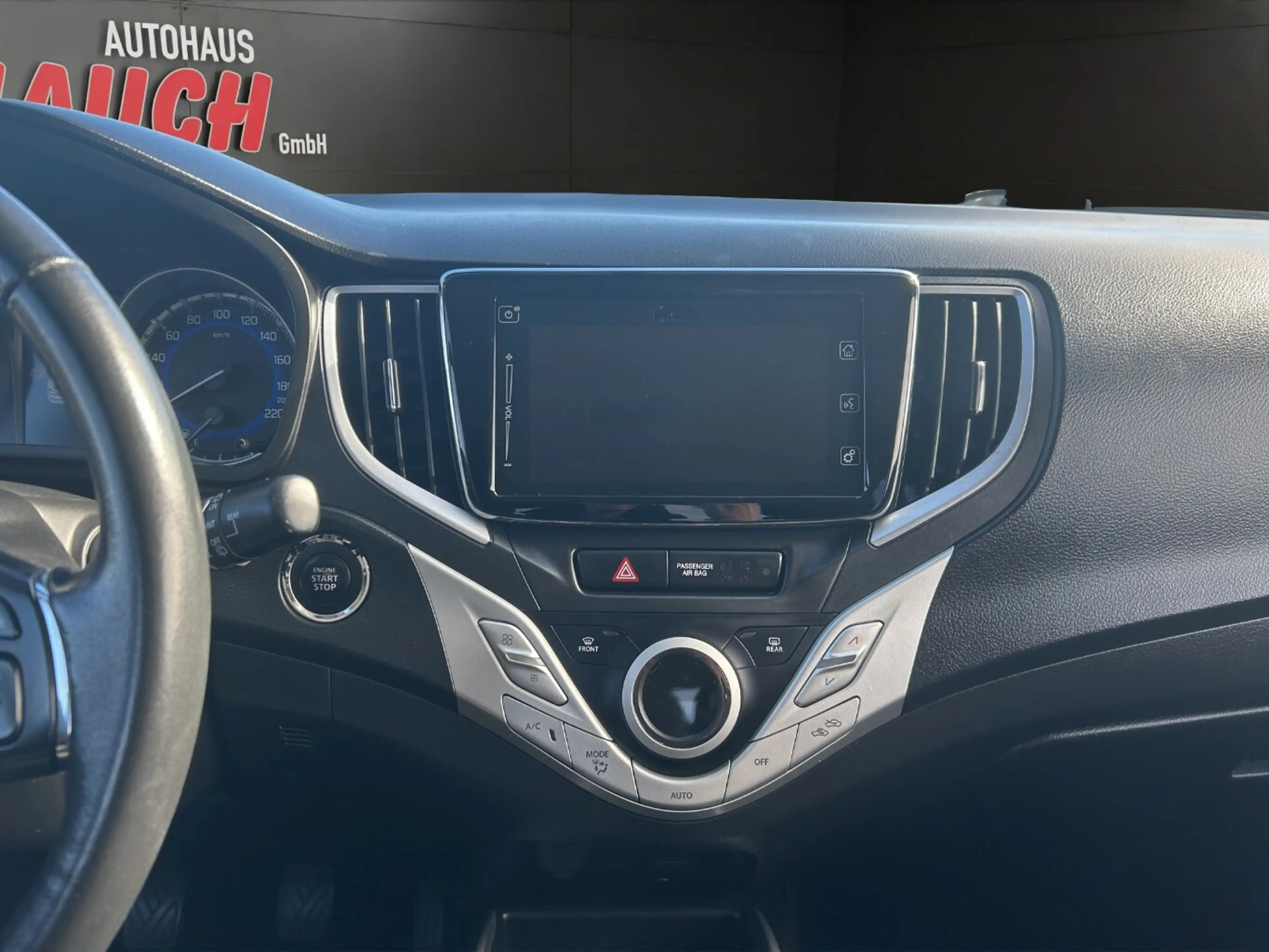 Suzuki Baleno 1.0 5D M/T Boosterjet Comfort — photo 15
