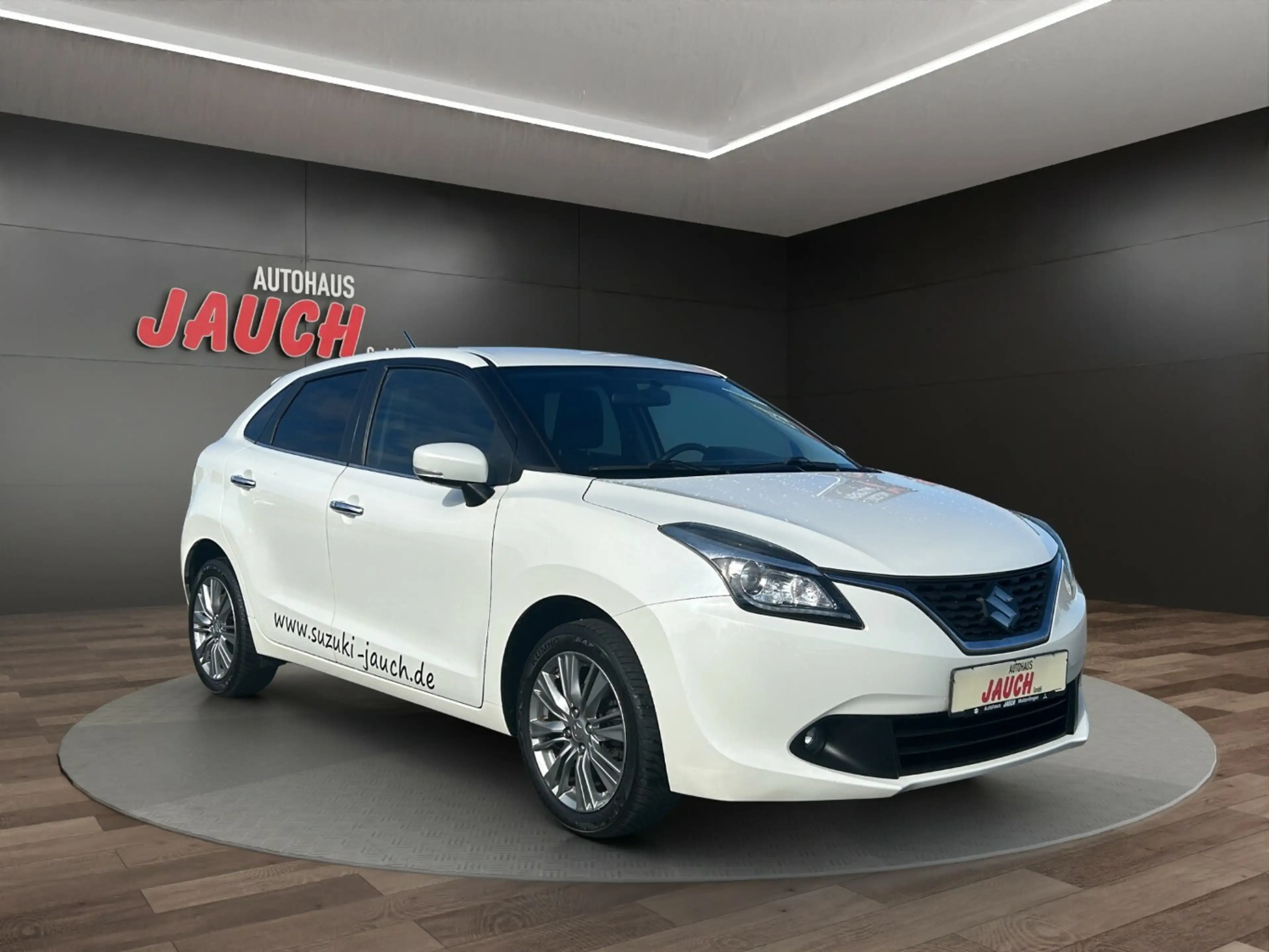Suzuki Baleno 1.0 5D M/T Boosterjet Comfort — photo 7