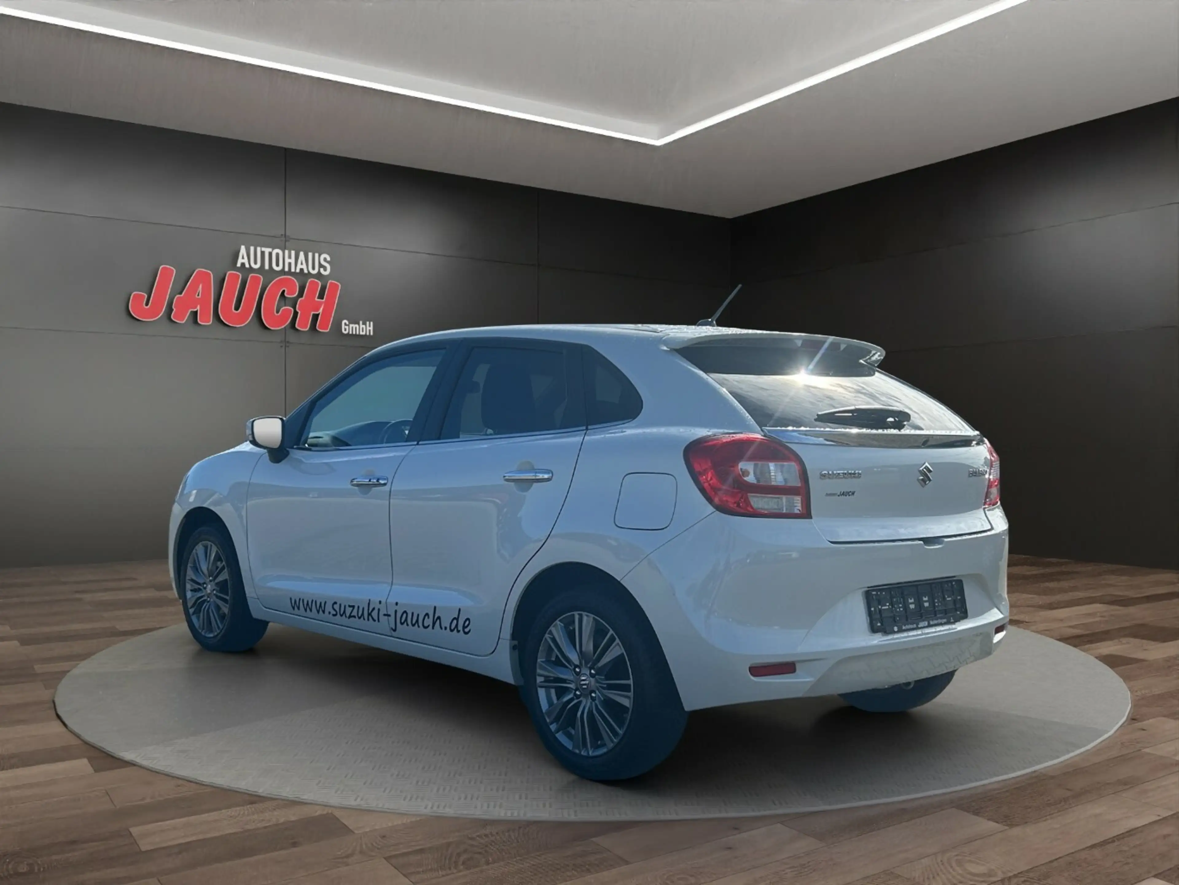 Suzuki Baleno 1.0 5D M/T Boosterjet Comfort — photo 3