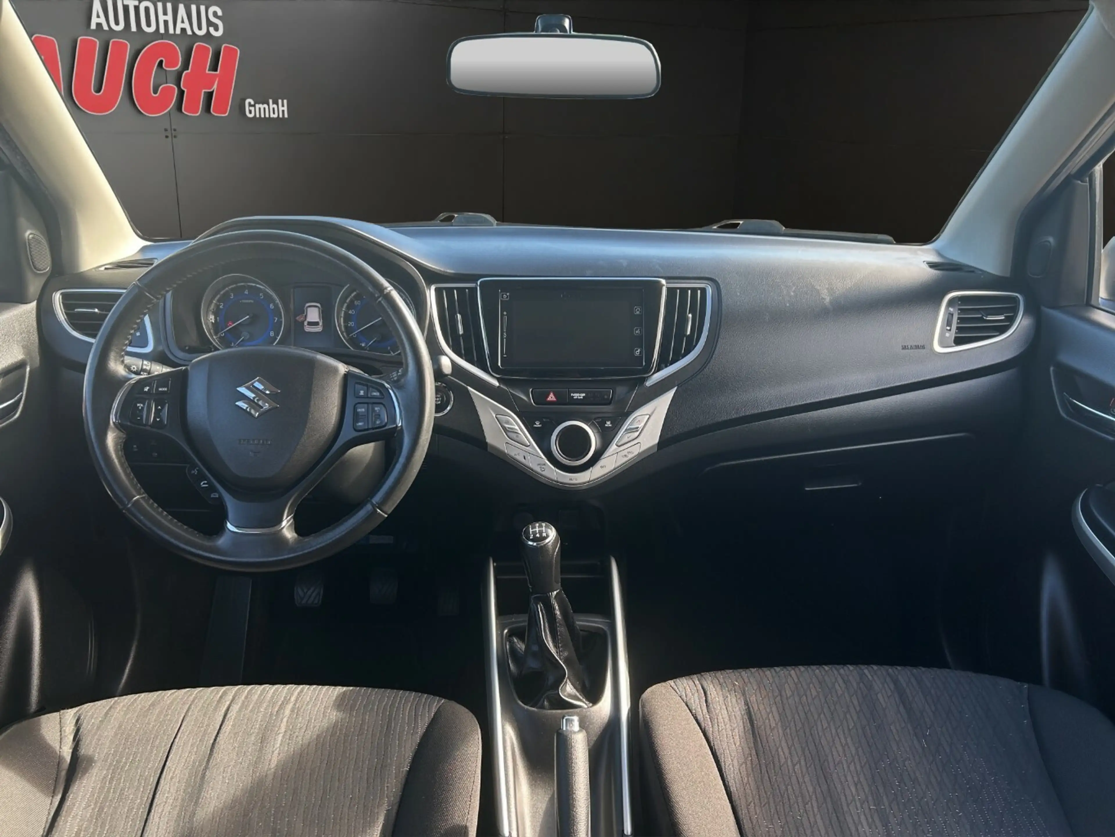 Suzuki Baleno 1.0 5D M/T Boosterjet Comfort — photo 11