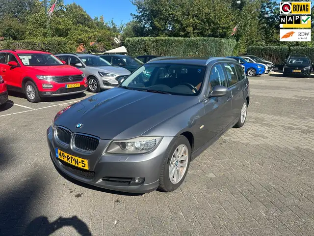 BMW 318 3-serie Touring 318i Luxury Line , automaat , leer
