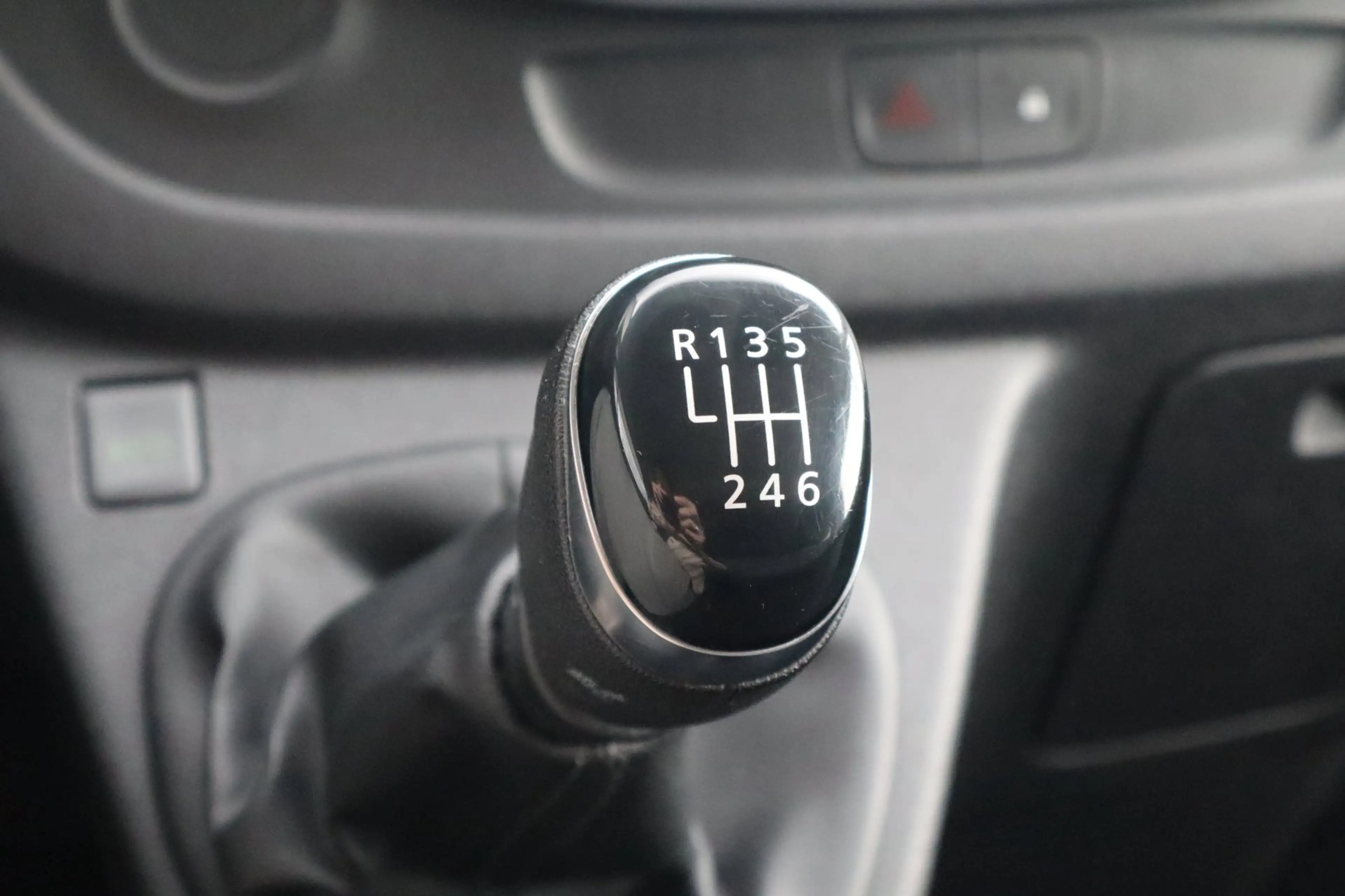 Renault Trafic 2.0 dCi 120 T29 L2H1 Dubbele cabine Work Edition - — photo 20