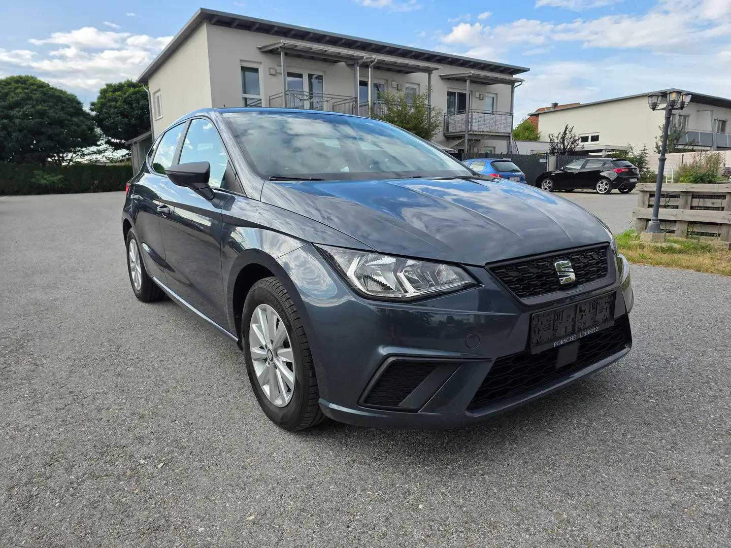 SEAT Ibiza FAST LANE Reference Grau - 1