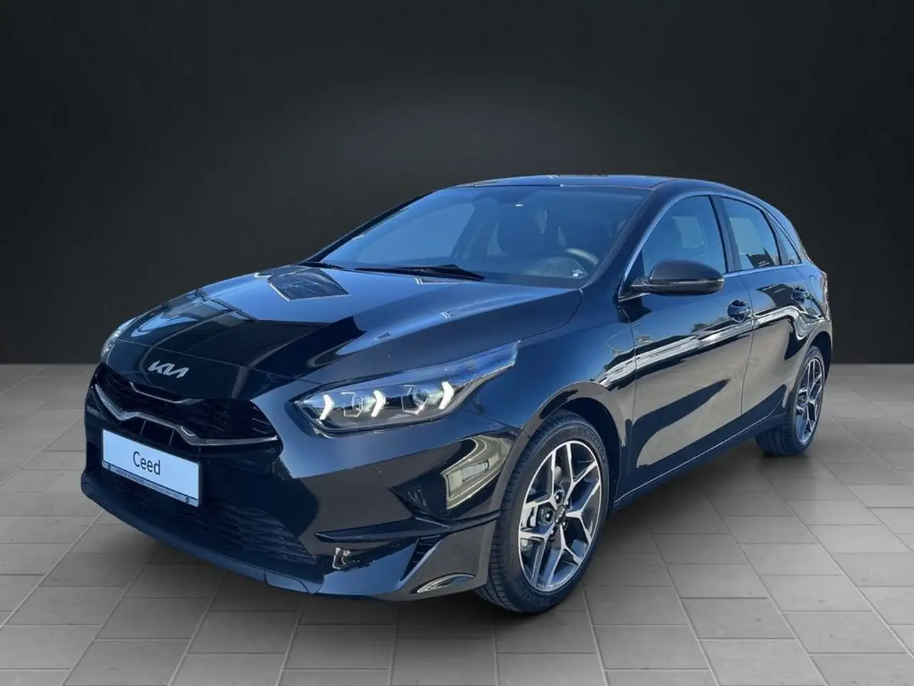 Kia Ceed / cee'd CEED 1.5T 140 DCT7 SPIRIT TEC LEDER 2