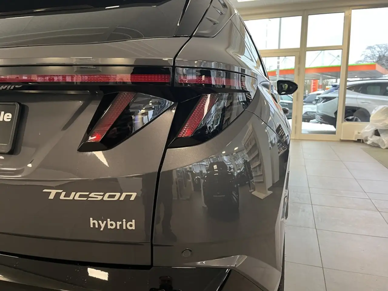 Hyundai TUCSON FL HEV N Line 2xKlima ACC AUT Akustikglas 13