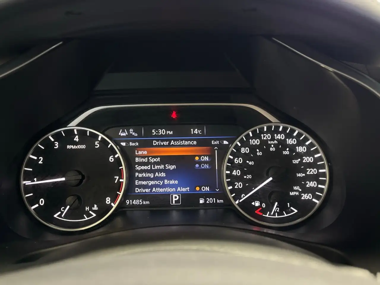 Nissan Murano снимка Nissan Murano