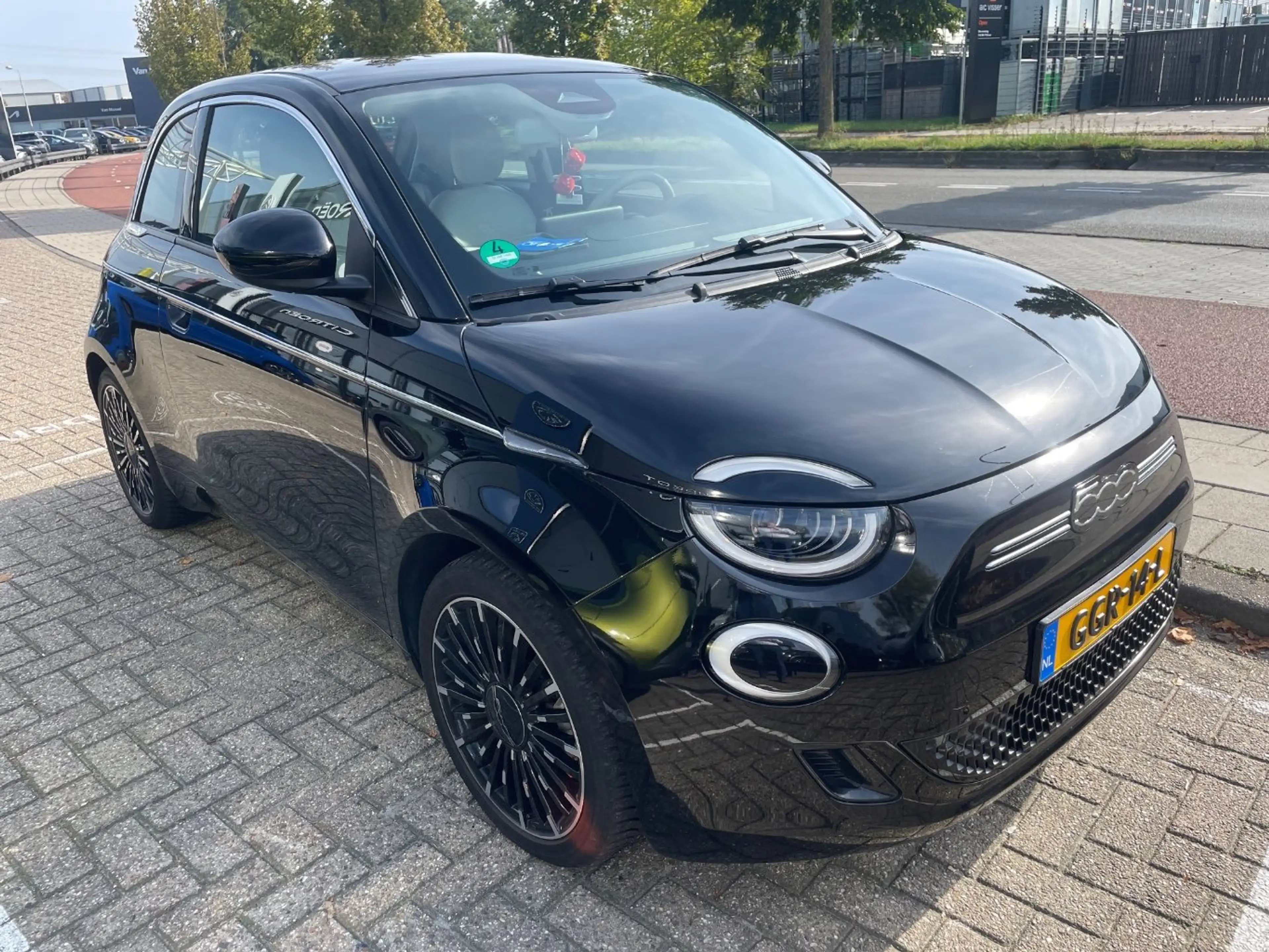 Fiat 500e 42 kWh La Prima 3-Fase | Navigatie | Leder | Achte — photo 2
