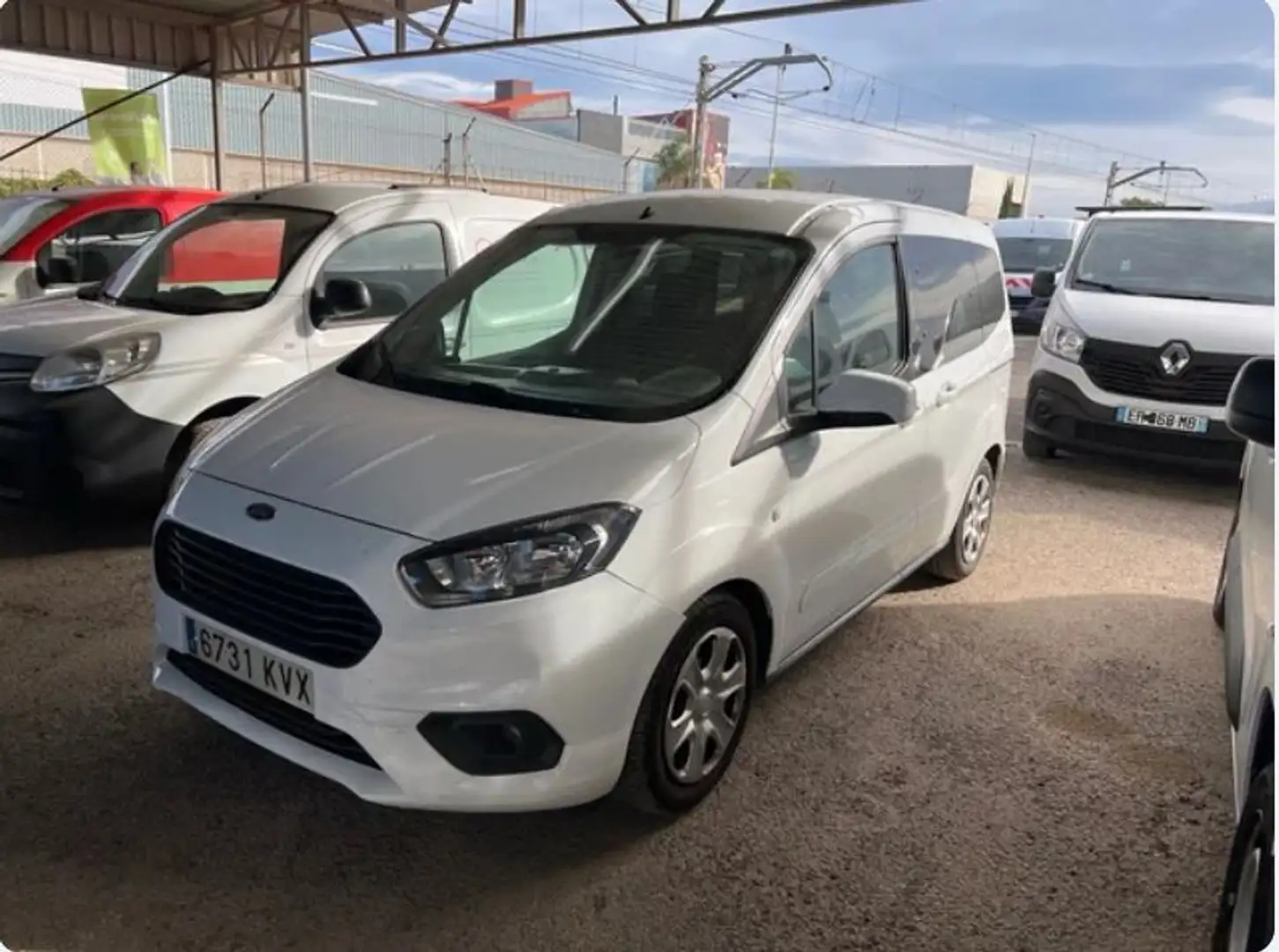 Ford Tourneo Courier 1.5TDCi Sport 95 White - 1