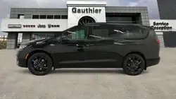Chrysler Pacifica 2026