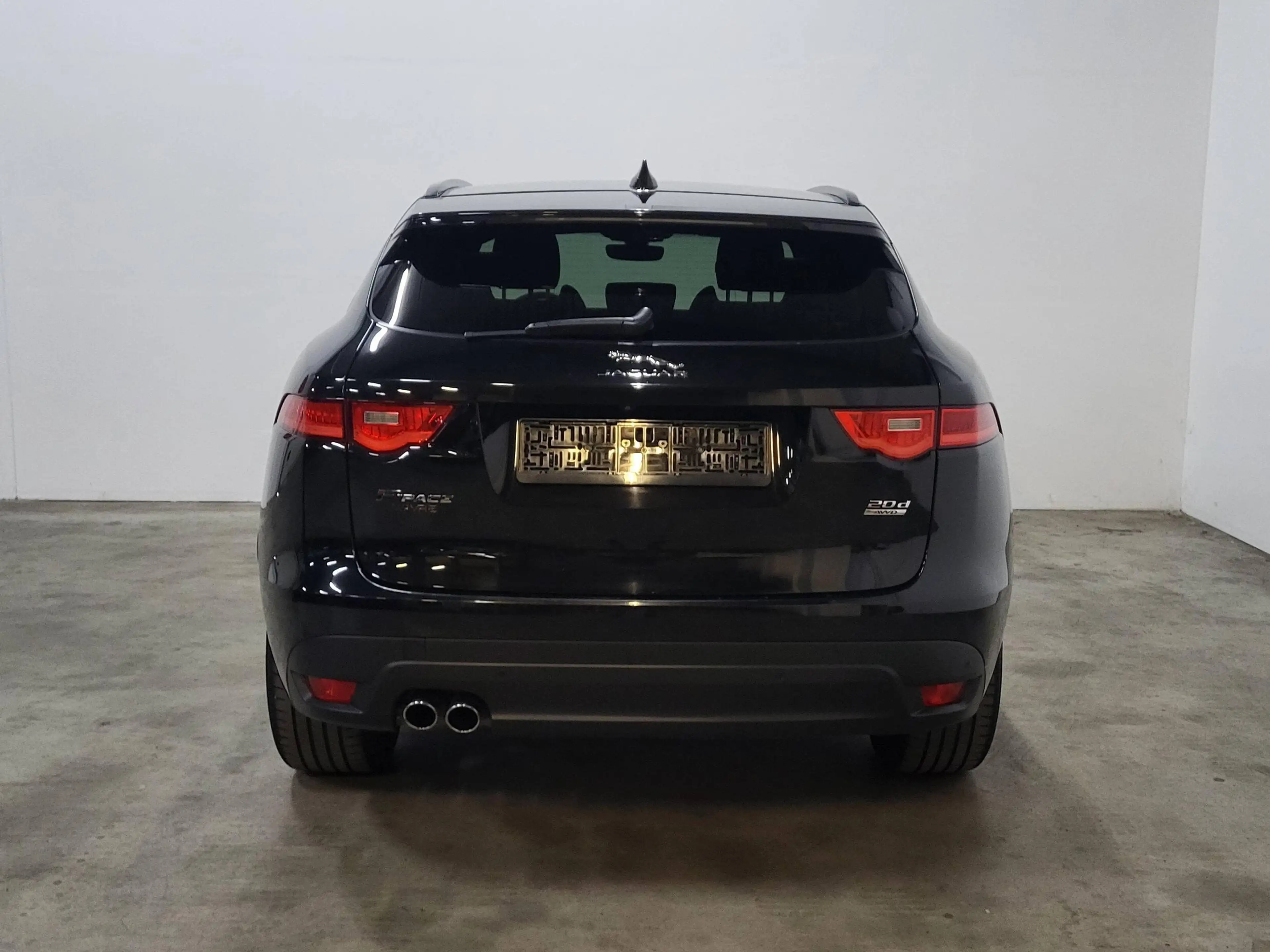 Jaguar F-Pace 2.0 D AWD R-Sport * CAMERA * CARPLAY * TOIT PANO * — photo 6