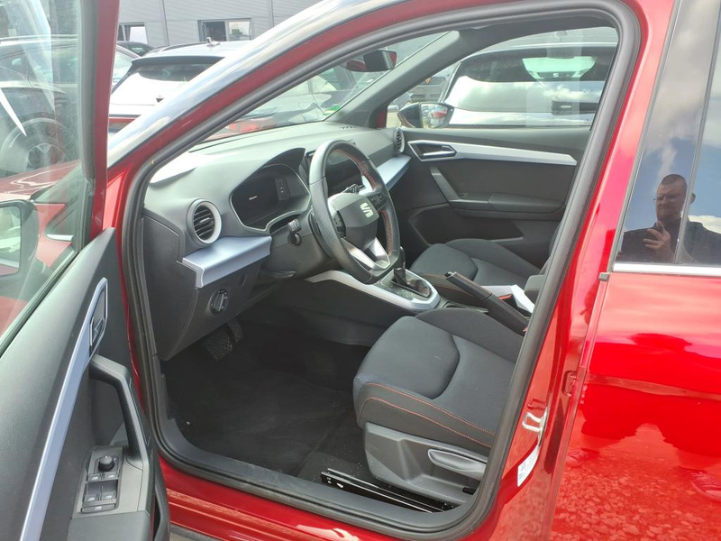 SEAT Arona 1.0 TSI FR KAMERA NAVI ACC FACEL. LED — photo 7