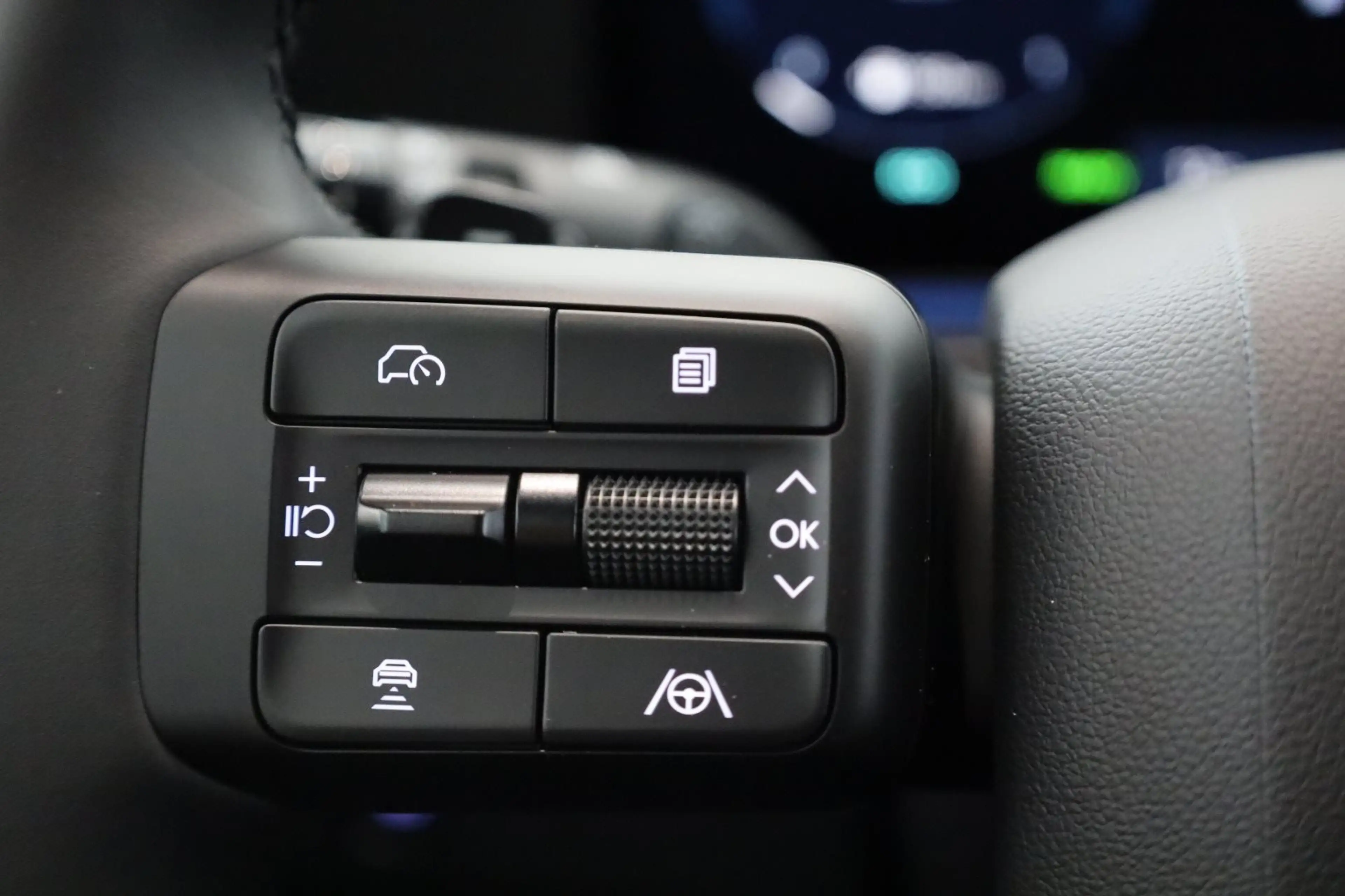 Hyundai SANTA FE (MX5) Calligraphy 1.6 T-GDI PHEV 4WD 6 Sitzer — photo 9