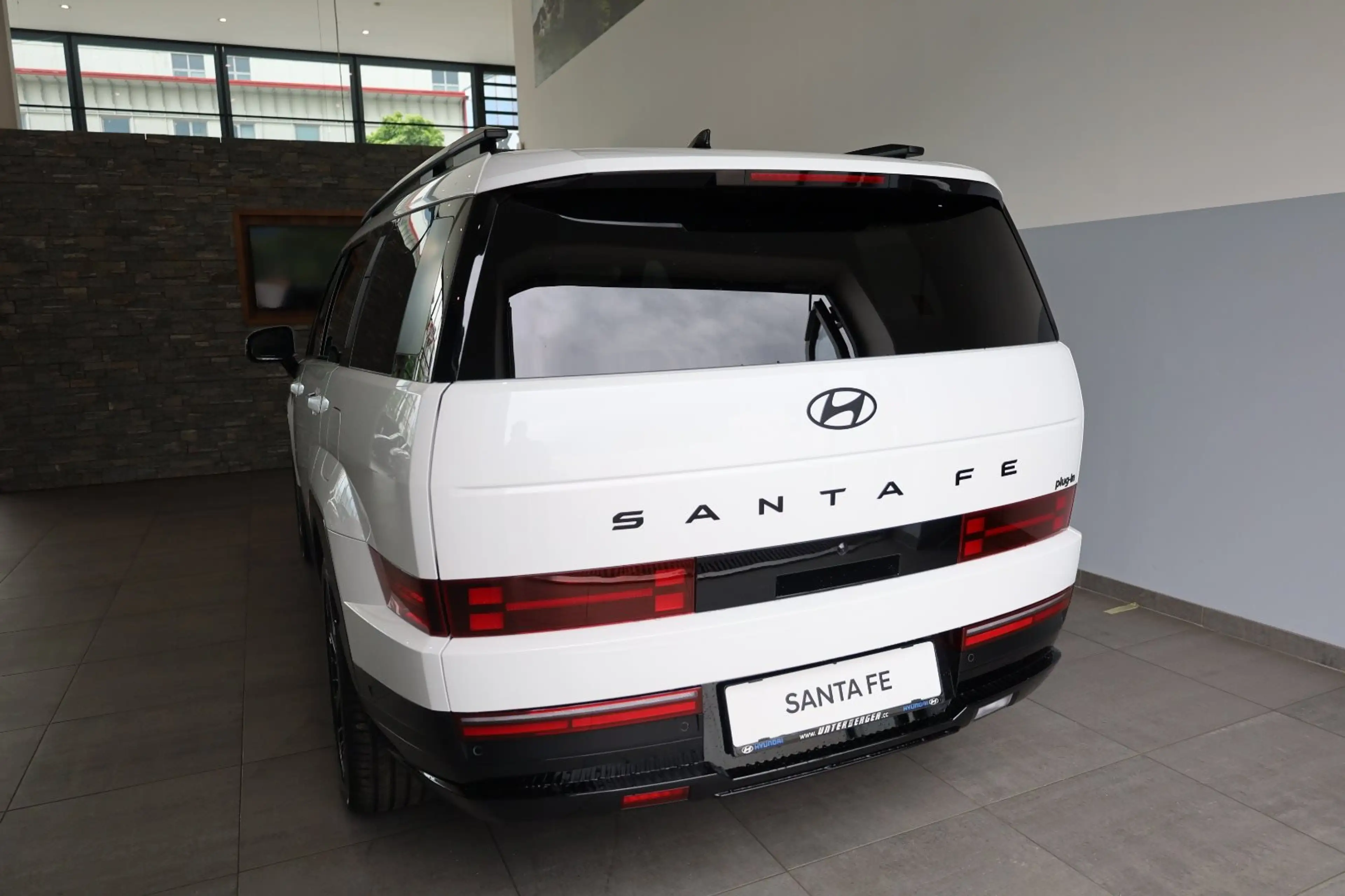 Hyundai SANTA FE (MX5) Calligraphy 1.6 T-GDI PHEV 4WD 6 Sitzer — photo 4