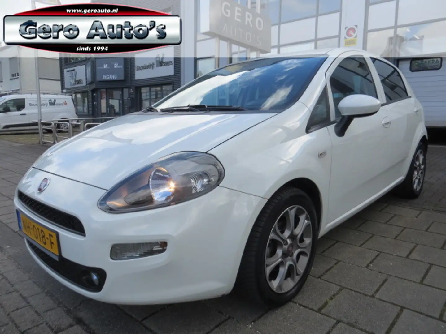 Fiat Punto Evo 0.9 TwinAir Lounge in prijs verlaagd 5 deurs ,airc Alb - 1