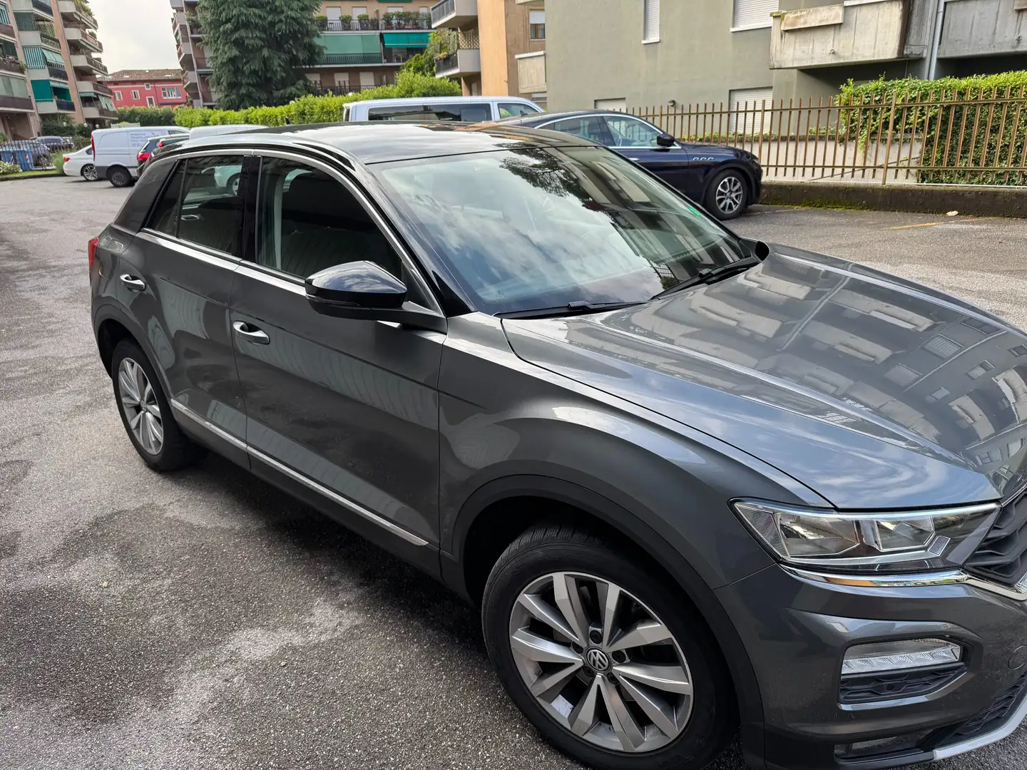 Volkswagen T-Roc T-Roc 2.0 tdi Style 4motion Gris - 1