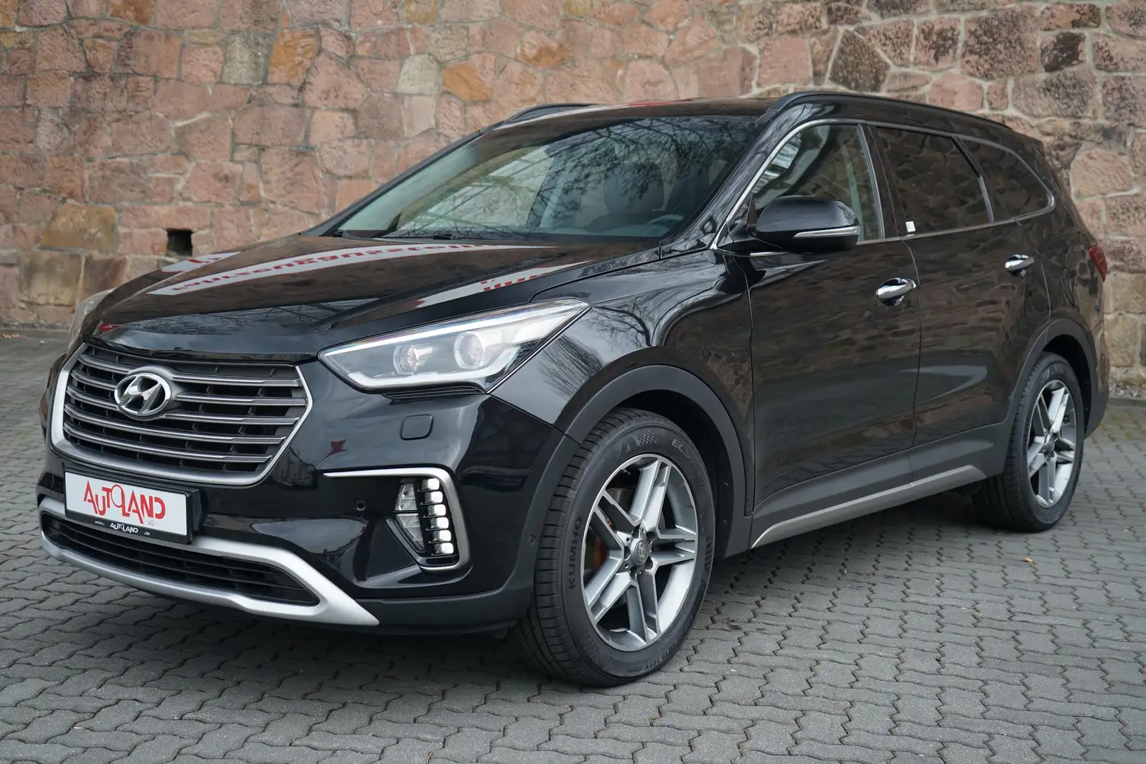 Hyundai Grand Santa Fe 2.2 T-CRDI Premium 4WD Xenon PDC Schwarz - 2