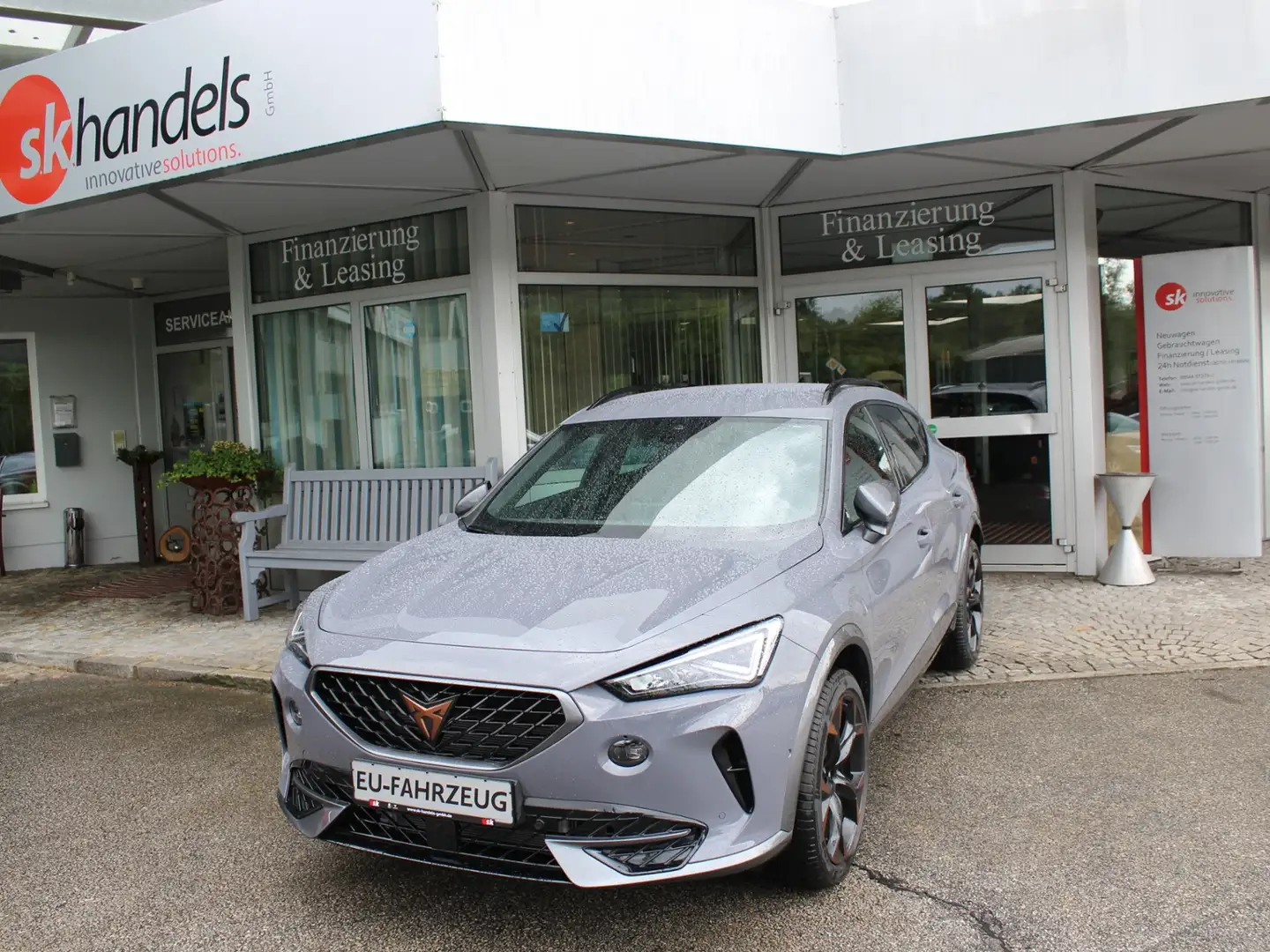 CUPRA Formentor VZ 2.0 TSI DSG 5JAHRE/150000 Gris - 1