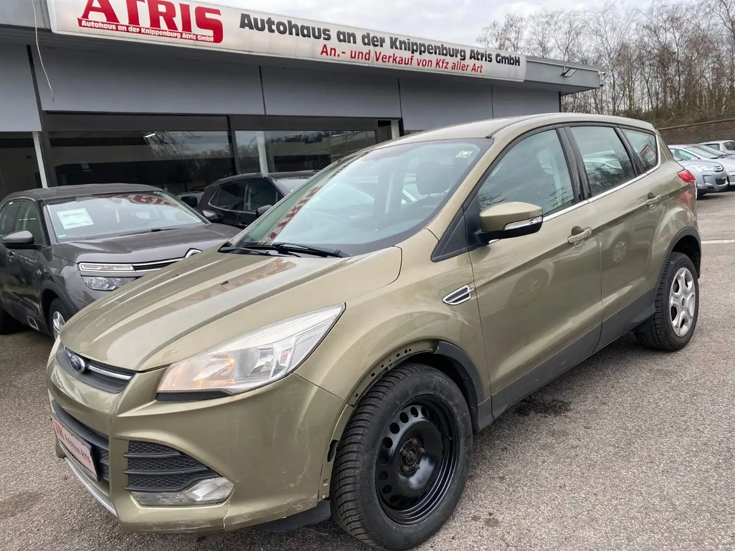 Ford Kuga Trend Zöld - 2