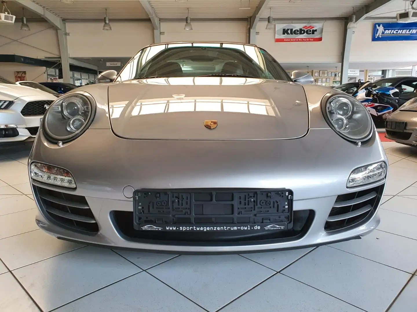 Porsche 997 Targa 4S 3,8*PDK*BOSE*CHRONO*SHZ*KLAPPE*HUneu Srebrny - 2