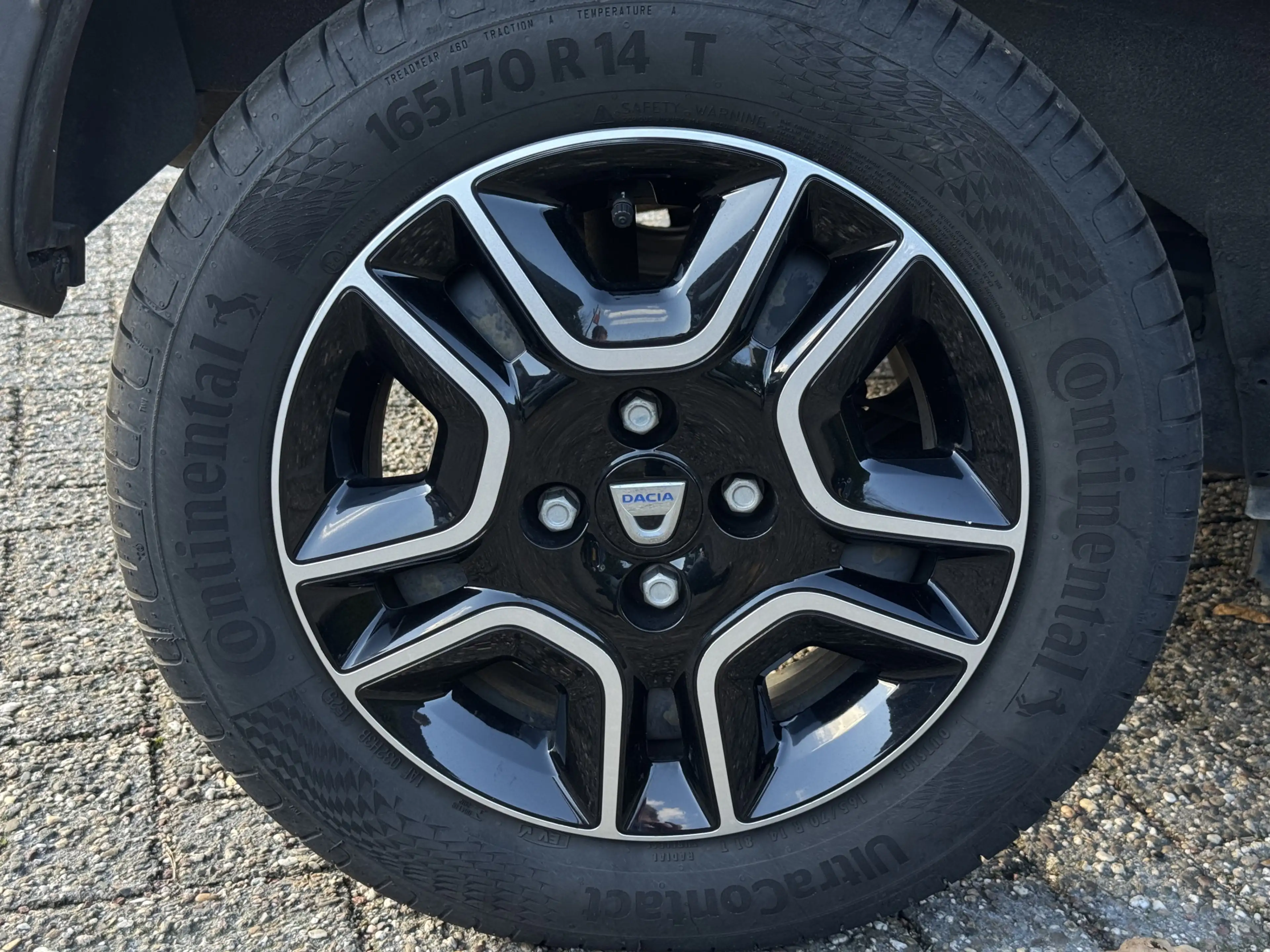 Dacia Spring Comfort Plus 27 kWh Navi | Airco | Camera — photo 16