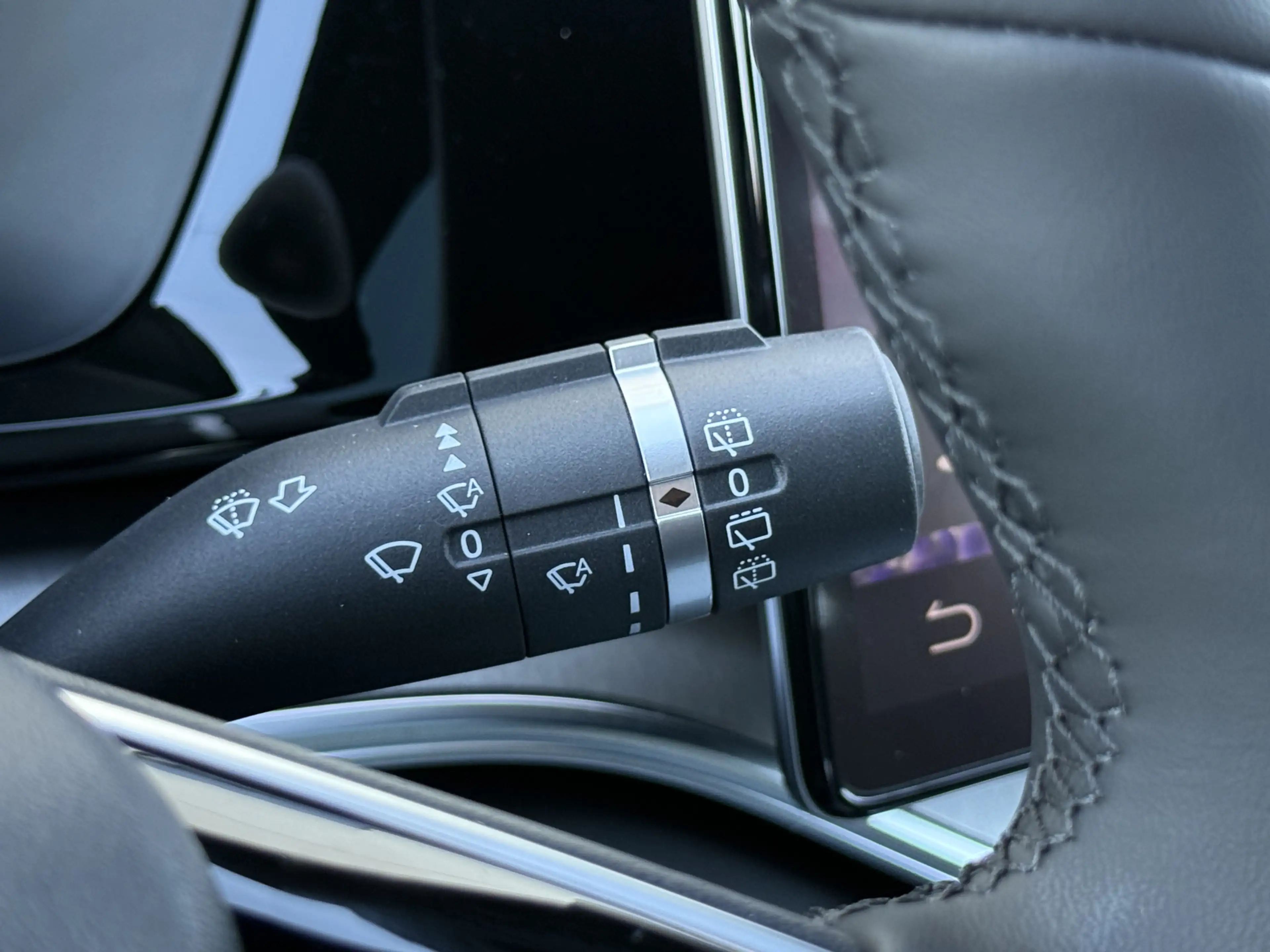 BYD Seal U 1.5 DM-i FWD Boost | Pano | Memory | 360* Camera | — photo 19
