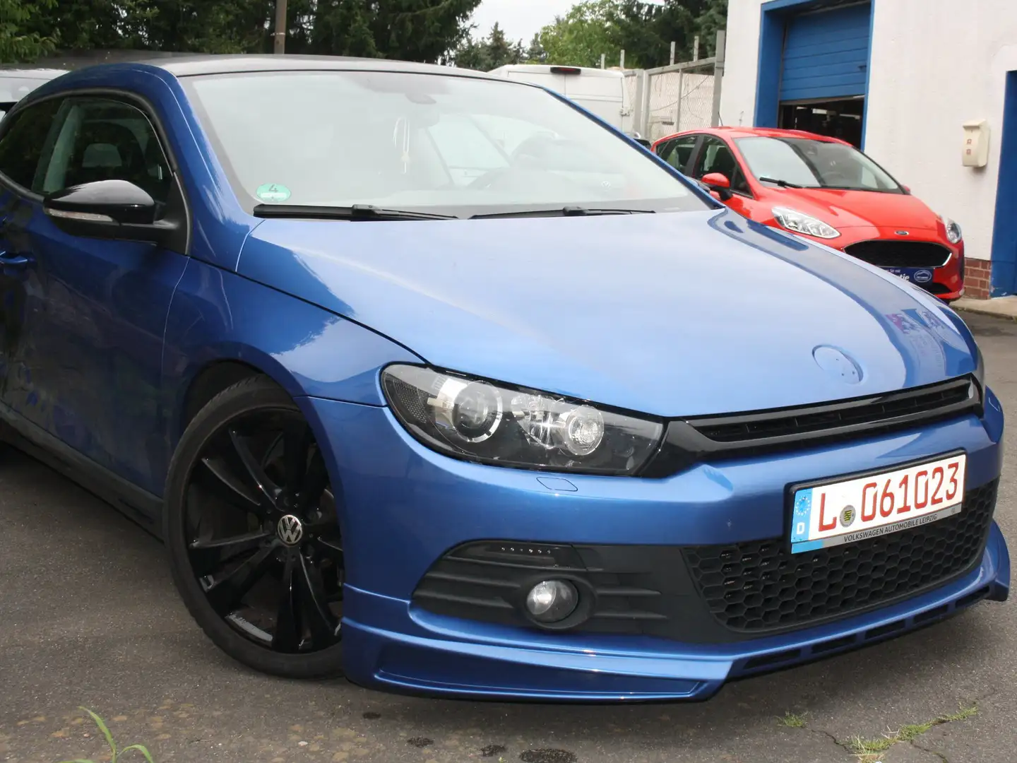 Volkswagen Scirocco 1.4 TSI 154 kW Bleu - 1