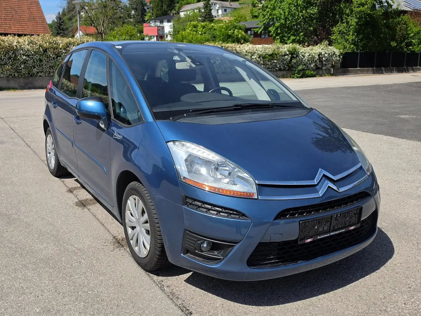 Citroen C4 Picasso Tendance Blau - 2