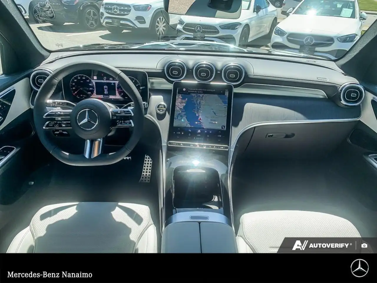 Mercedes-Benz GLC снимка Mercedes-Benz GLC