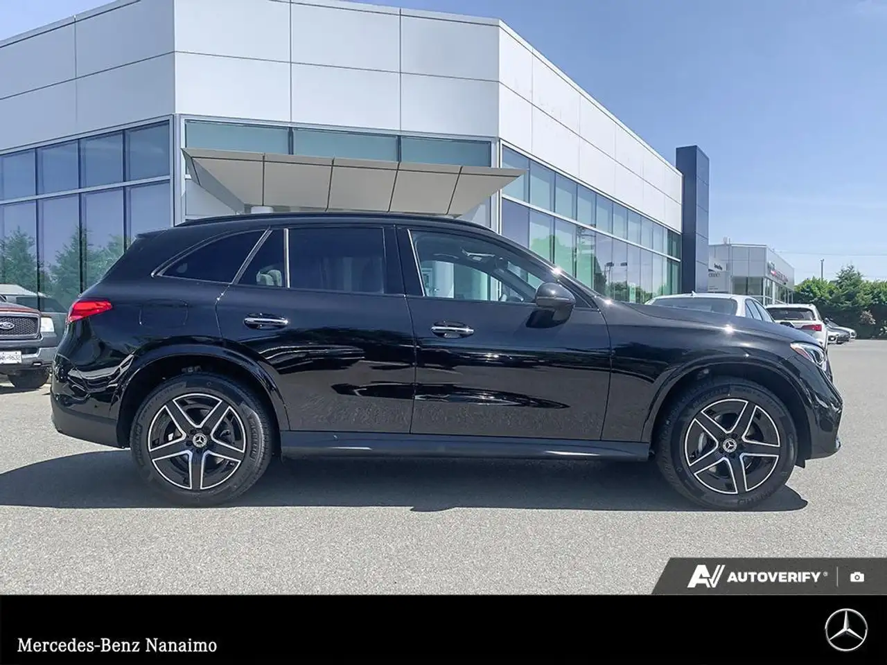 Mercedes-Benz GLC снимка Mercedes-Benz GLC