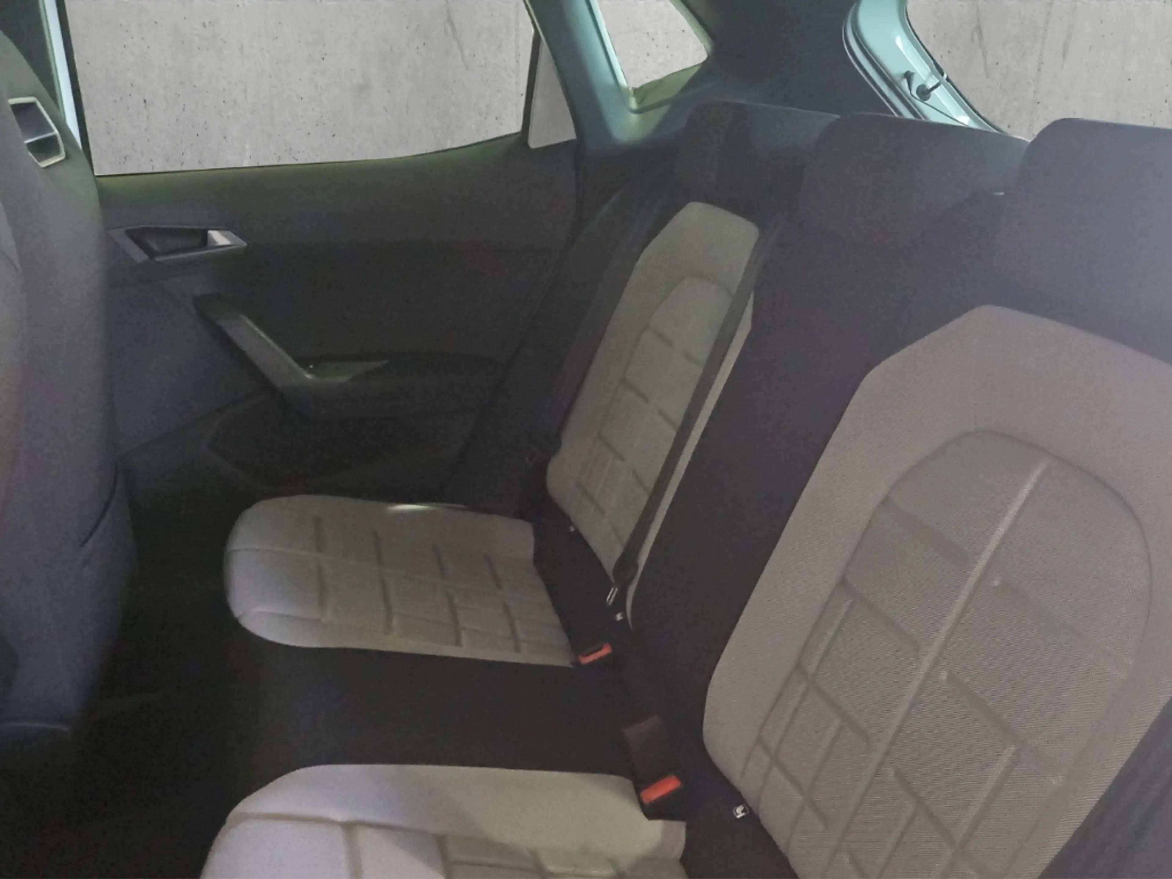 SEAT Ibiza FR 1.0 TSI 85 kW (116 PS) 7-Gang-DSG Navi Rückfahr — photo 11