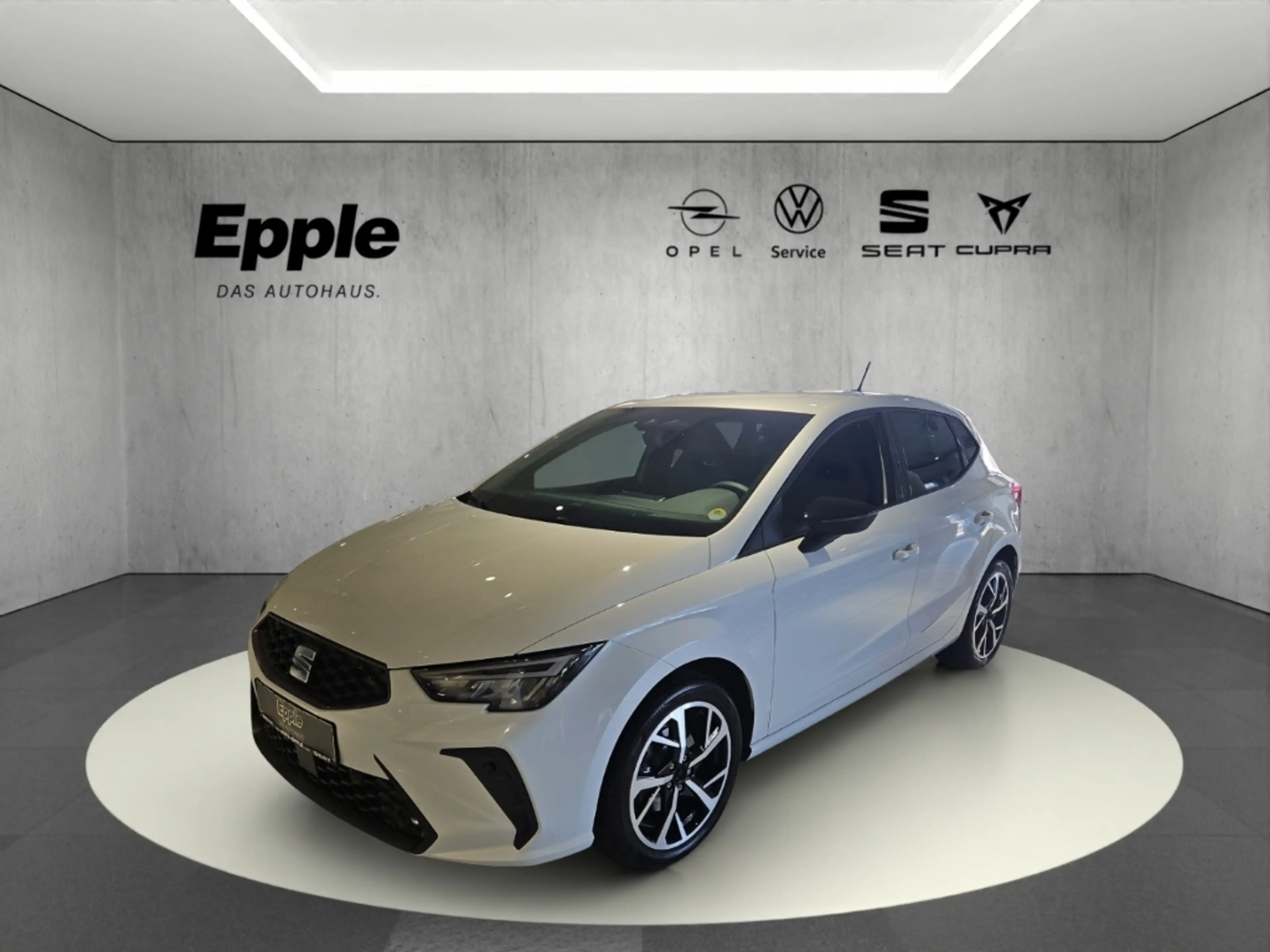 SEAT Ibiza FR 1.0 TSI 85 kW (116 PS) 7-Gang-DSG Navi Rückfahr — photo 5