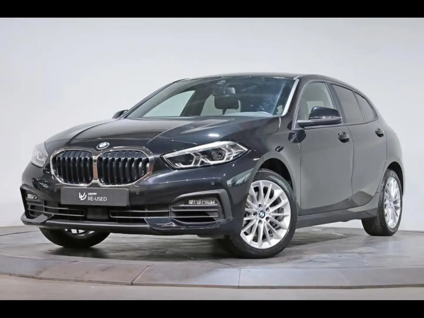 BMW 116 i Hatch Zwart - 1