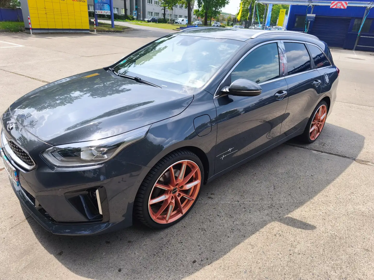 Kia Ceed SW / cee'd SW Ceed SW Plug-in-Hybrid 1.6 GDI DCT OPF Plug-in-Hyb Grau - 2