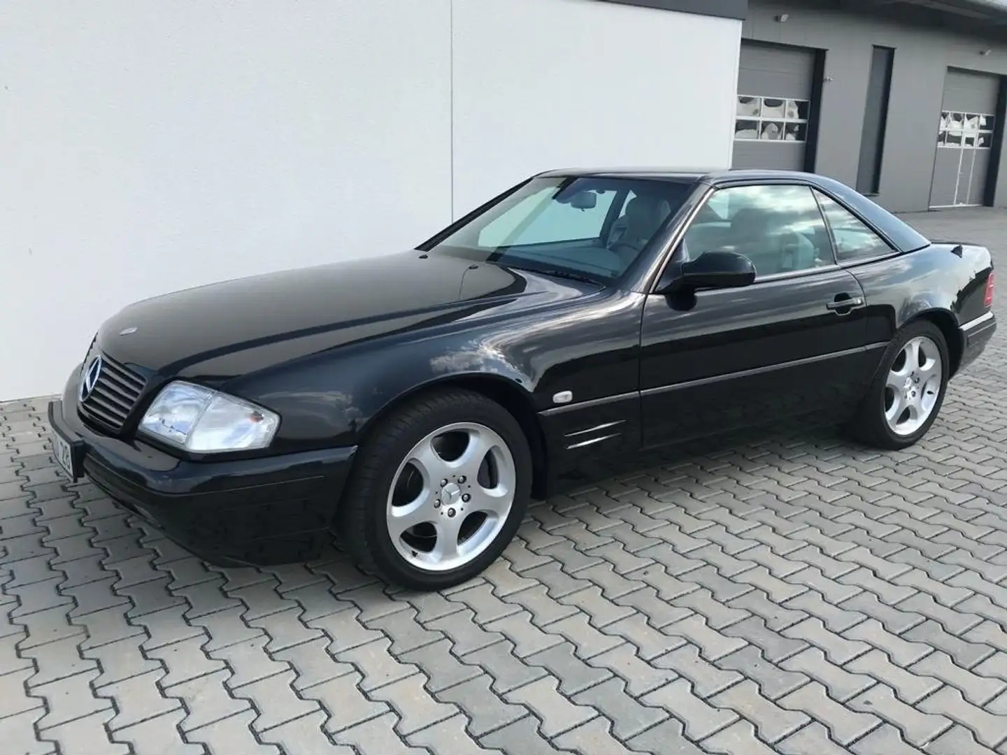 Used Mercedes Benz Sl-Class 280