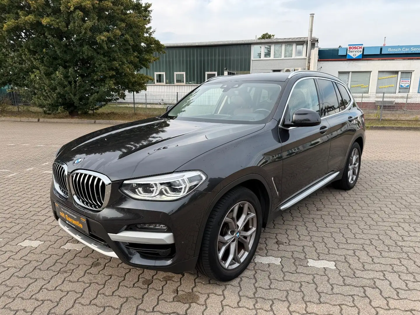 BMW X3 2,0 xDrive 20 d *x Line* R.Kamera Ambiente-B. Gris - 2