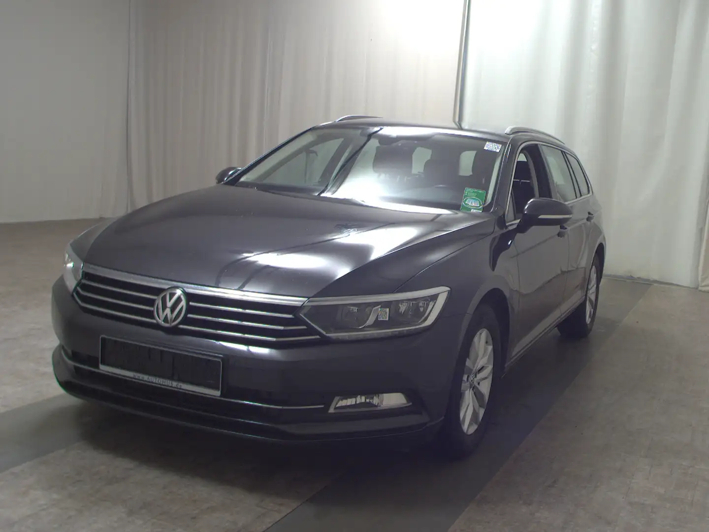 Volkswagen Passat Var. 1.5 TSI Comf. Navi LED RFK ACC AHK Gris - 2