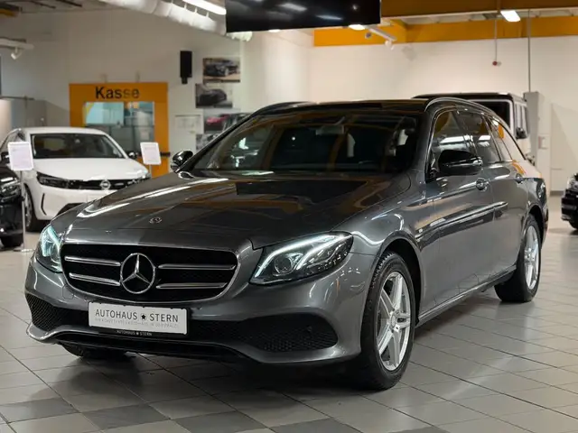 Mercedes-Benz E 220 d Kombi|SHZ|LED|PDC|Kamera|Ambiente|Navi|BT