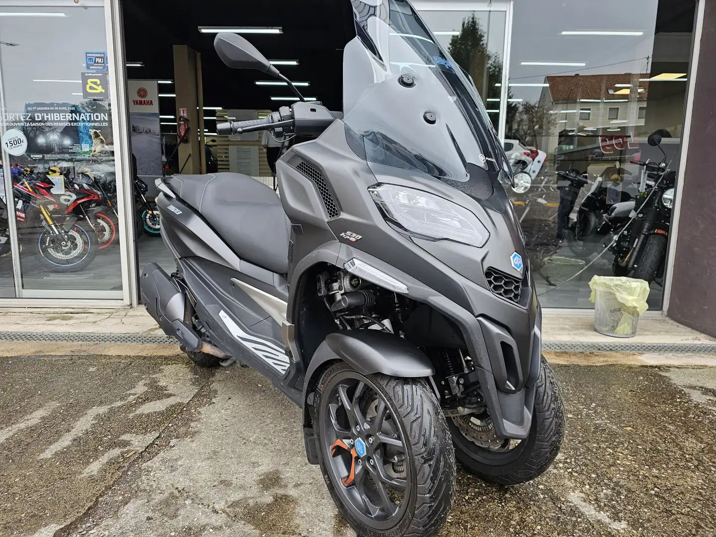 Piaggio MP3 530 Black - 2