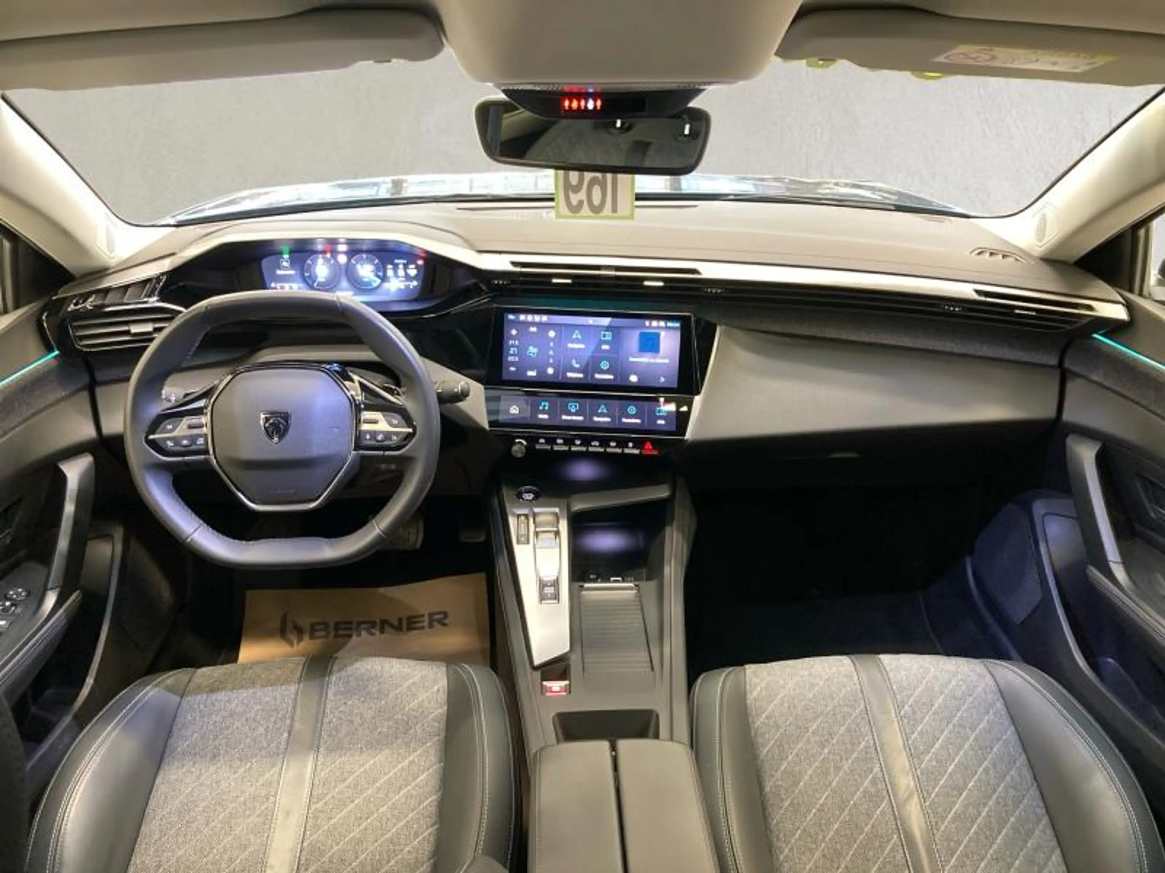 Peugeot 408 allure — photo 14