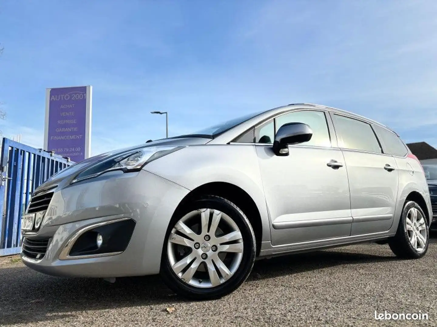 Peugeot 5008 1.6 BLUEHDI 120CH ALLURE S&S EAT6 7PL Grigio - 1