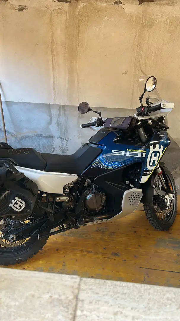 Husqvarna Norden 901 2023 Niebieski - 1