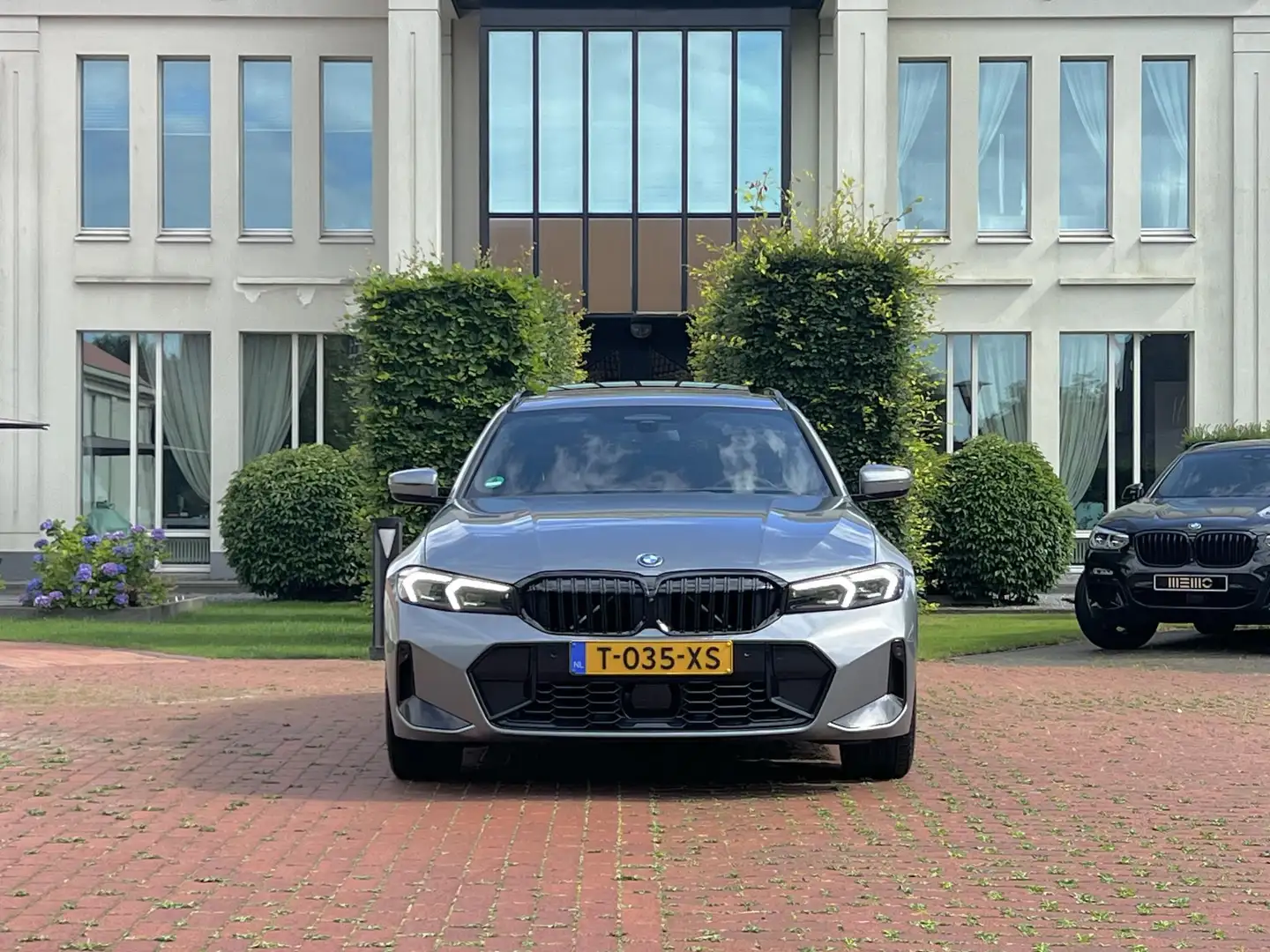 BMW 320 3-serie Touring 320e Carbon inleg - Harmen Kardon Grijs - 2