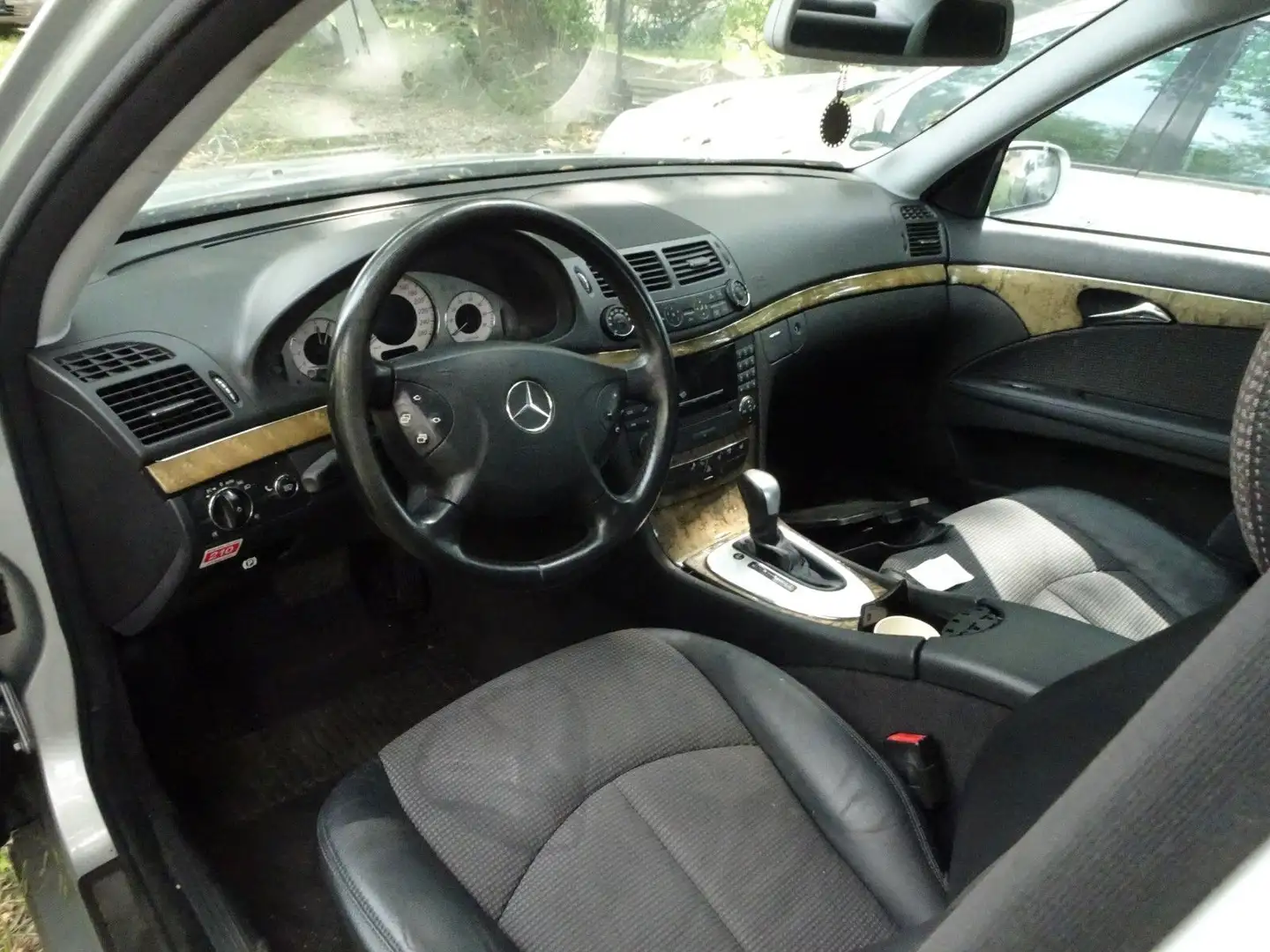 Mercedes-Benz E 350 E -Klasse Lim. E 350;Motorschaden!!!!!!!!! Argintiu - 2